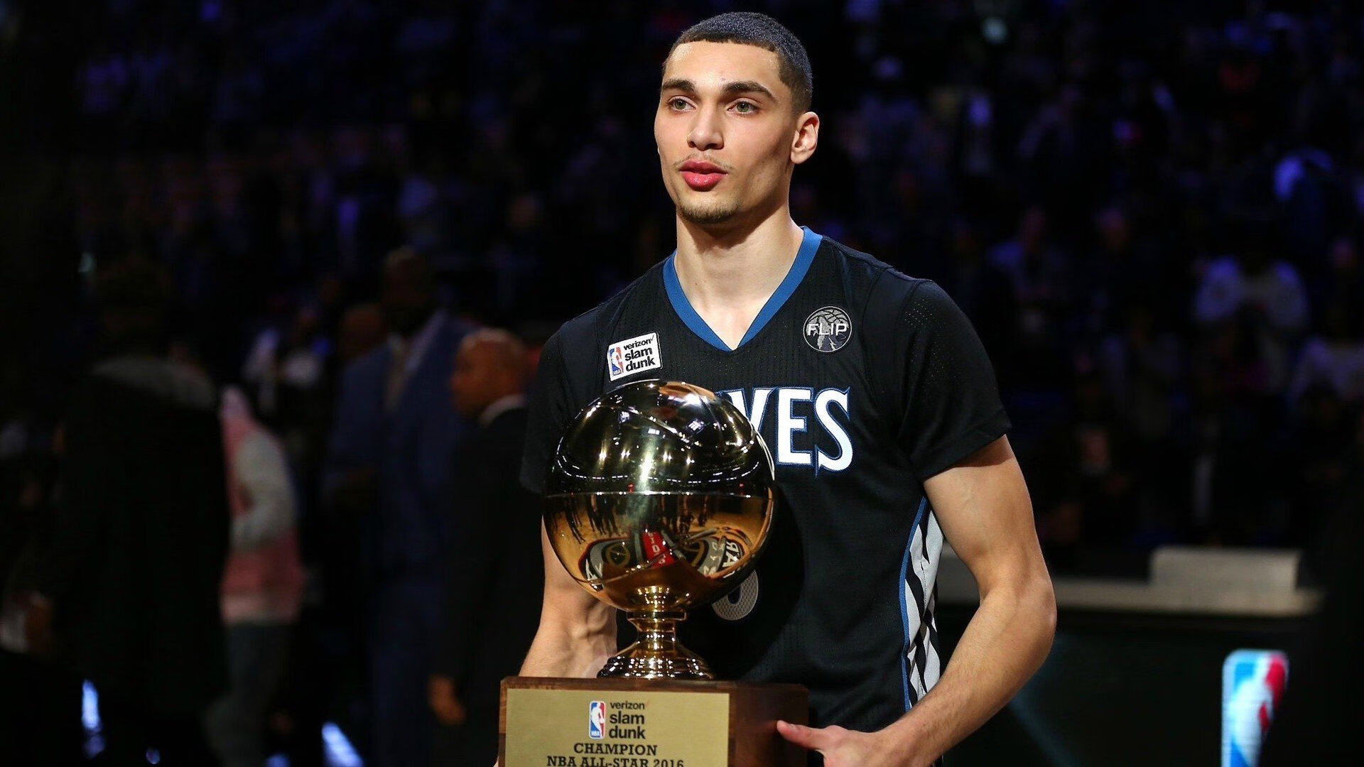 骑士全面压制掘金,哈登成为关键先生