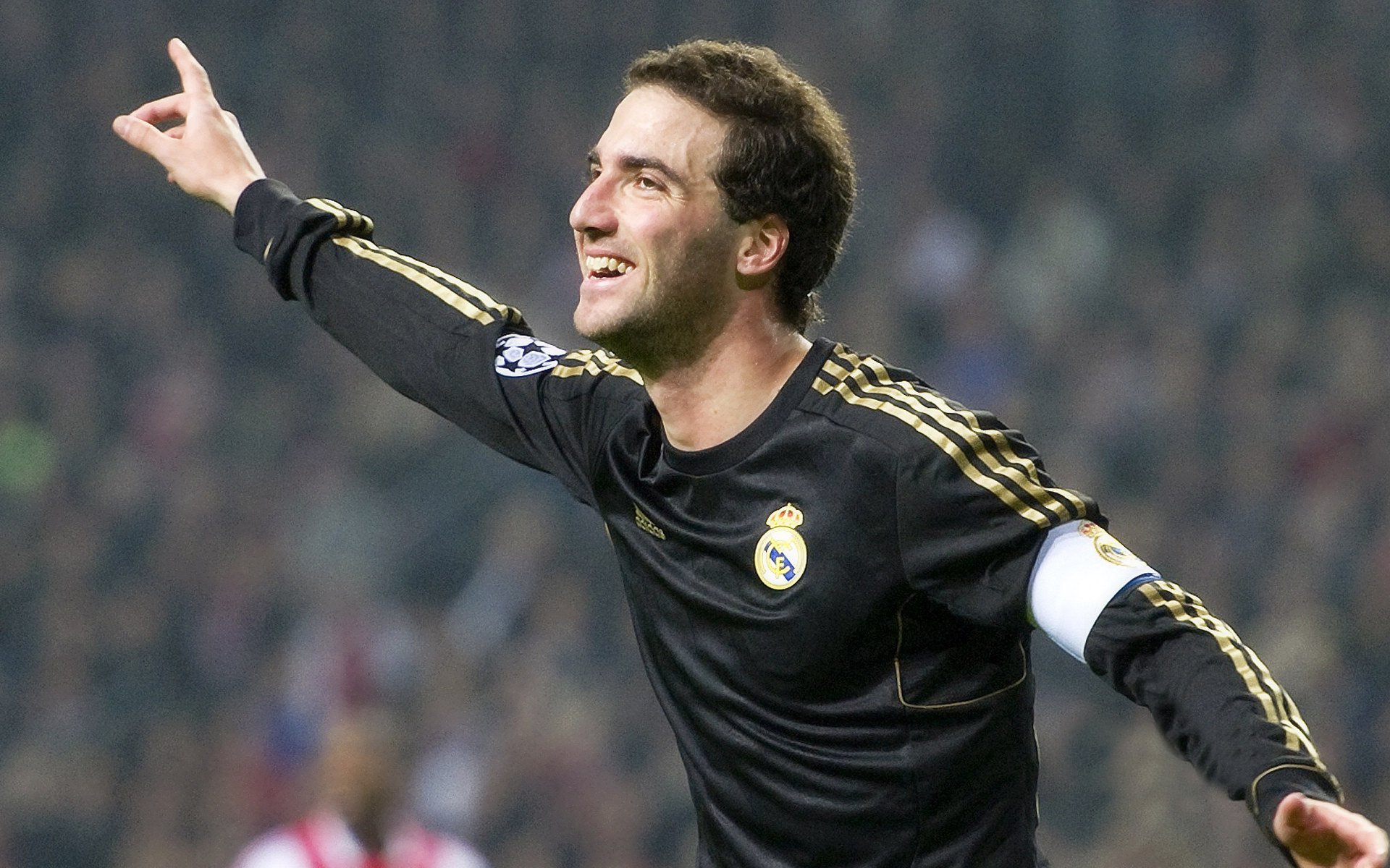 温网力克澳网，阿尔卡拉斯如何以全面进化统治全场